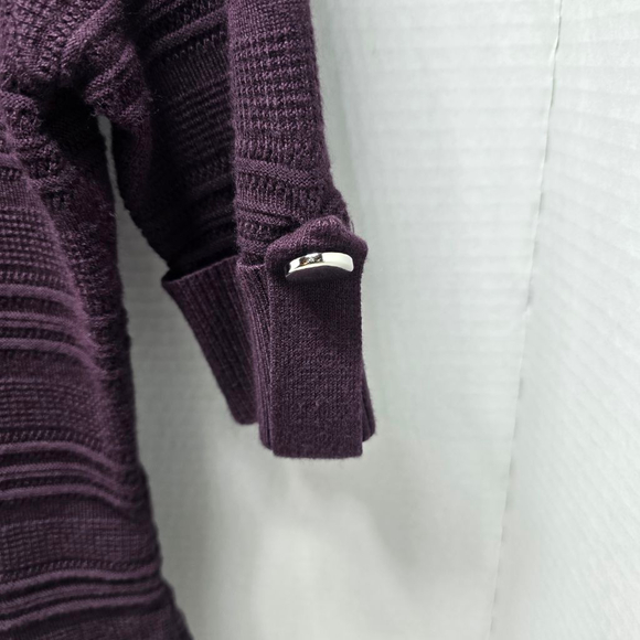 Women's APT. 9 Purple Ribbed Crew Neck Sweater XS with Silver Detail - Picture 2 of 10
